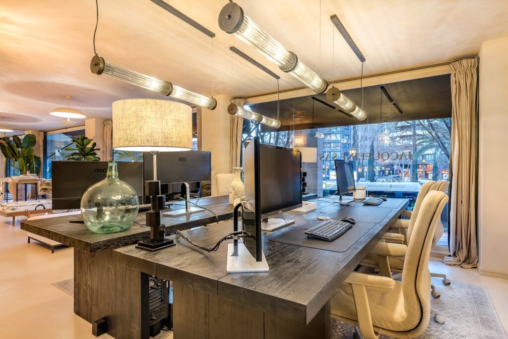 Oficina Paseo Malllorca-45 Jacqueline sastre studio: Projects, realizations, workspaces, residentials, hotels & restaurants, about y contact